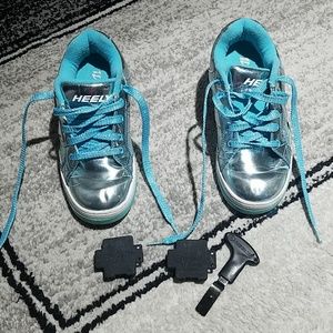 Girls Heelys, preowned , size 3